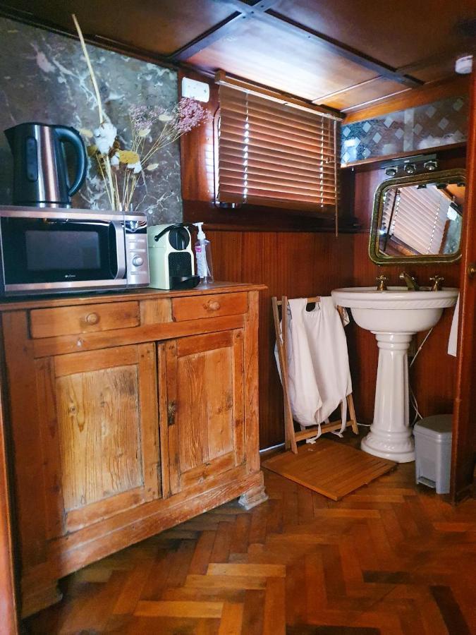 Апартаменты Bateau Peniche Lille - Euratechnologie Экстерьер фото