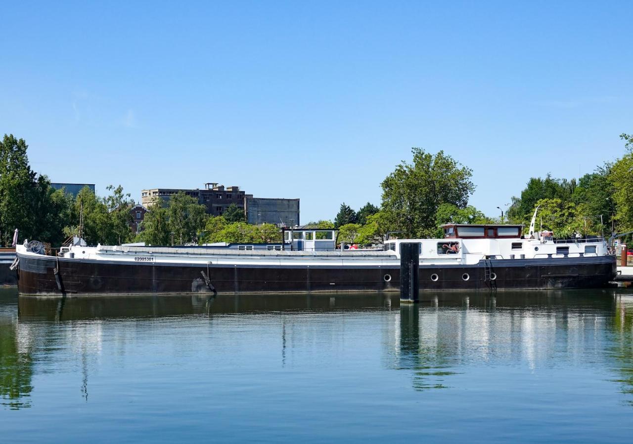 Апартаменты Bateau Peniche Lille - Euratechnologie Экстерьер фото