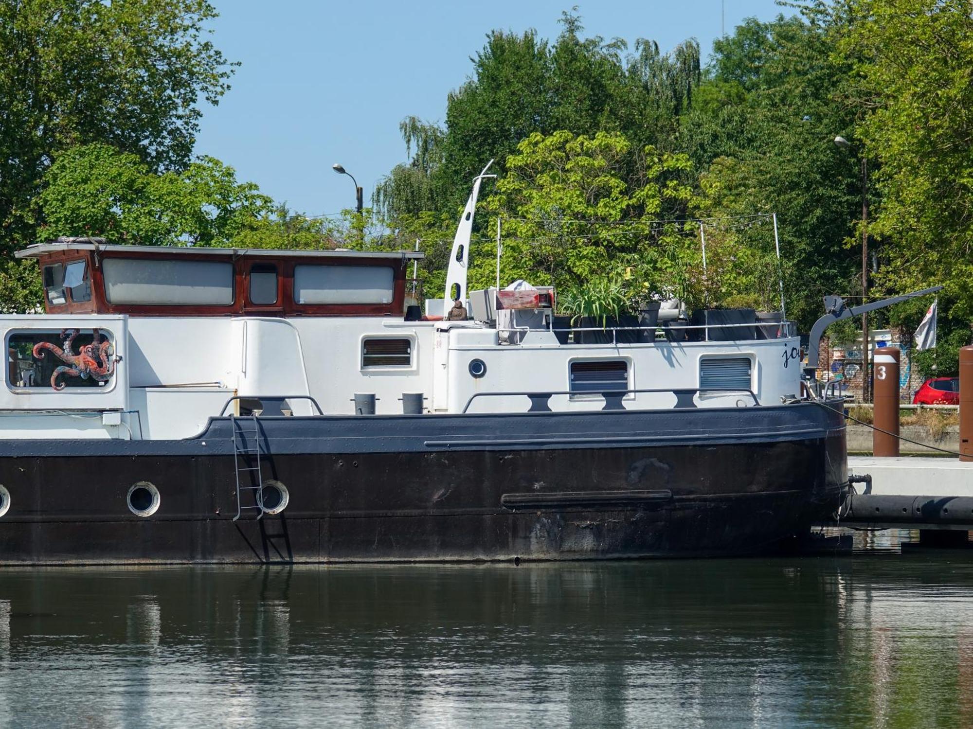 Апартаменты Bateau Peniche Lille - Euratechnologie Экстерьер фото